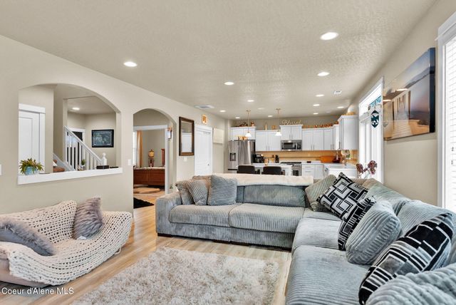 3423 E HOPE AVE, Post Falls, ID 83854