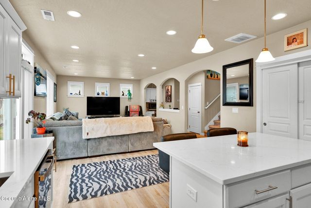 3423 E HOPE AVE, Post Falls, ID 83854