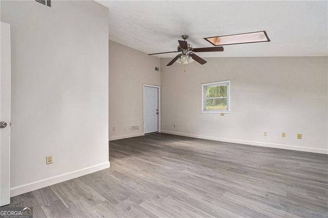 520 Cranberry Place, Roswell, GA 30076