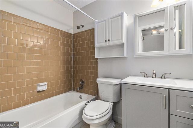 520 Cranberry Place, Roswell, GA 30076