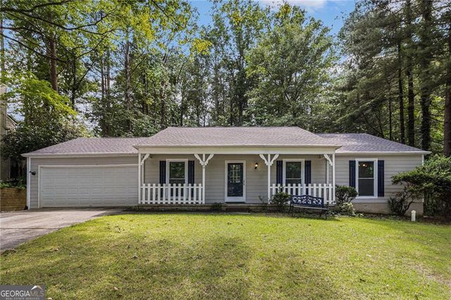 520 Cranberry Place, Roswell, GA 30076