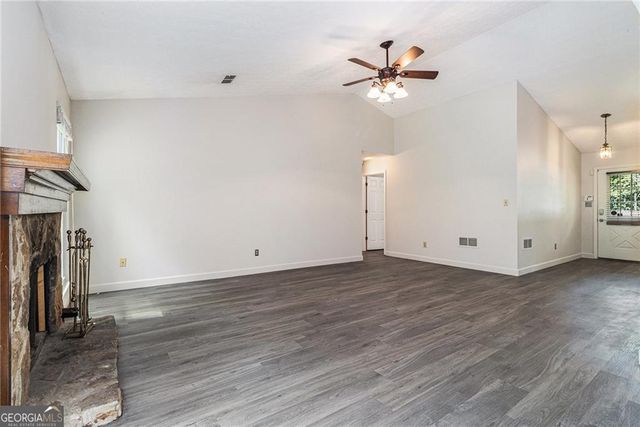 520 Cranberry Place, Roswell, GA 30076