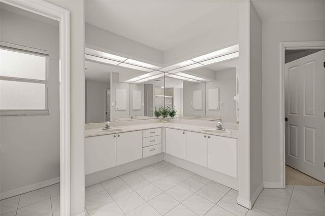 4890 W GEYSER COURT, Beverly Hills, FL 34465