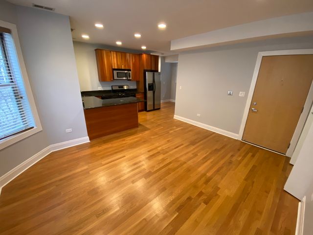 1446 W Thorndale Avenue 3N, Chicago, IL 60660