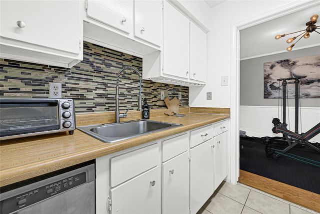 800 Post Oak Boulevard Boulevard 37, Houston, TX 77056