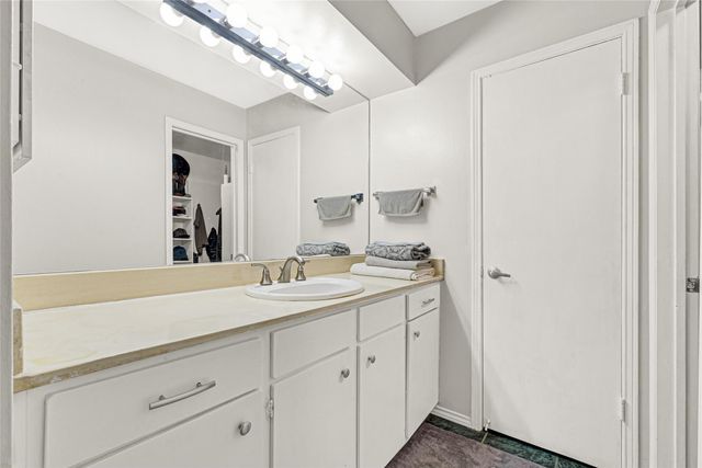 800 Post Oak Boulevard Boulevard 37, Houston, TX 77056