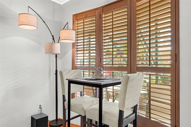 800 Post Oak Boulevard Boulevard 37, Houston, TX 77056