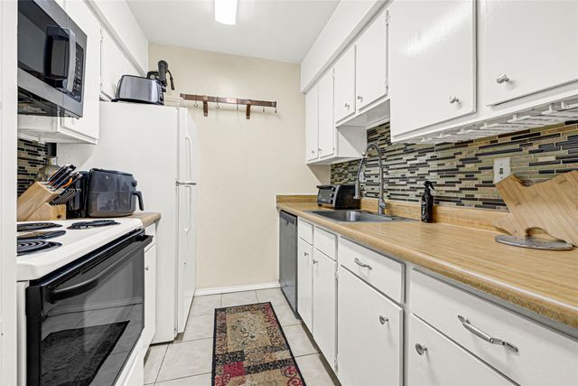 800 Post Oak Boulevard Boulevard 37, Houston, TX 77056