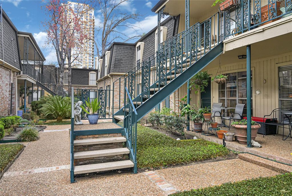 800 Post Oak Boulevard Boulevard 37, Houston, TX 77056