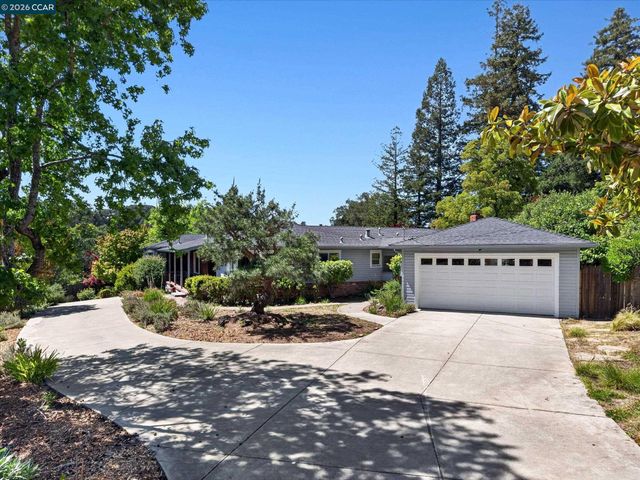 25 Robert Road, Orinda, CA 94563