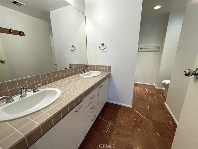 525 E Seaside 1806, Long Beach, CA 90802