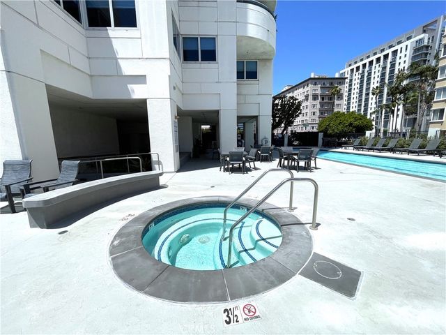 525 E Seaside 1806, Long Beach, CA 90802