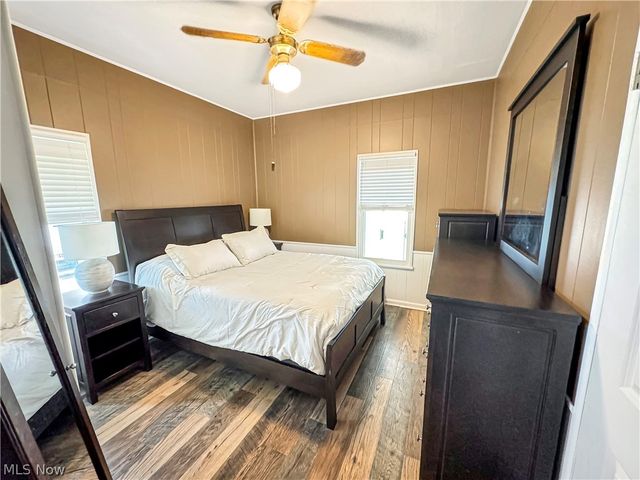 253 N Salem Warren Road, North Jackson, OH 44451