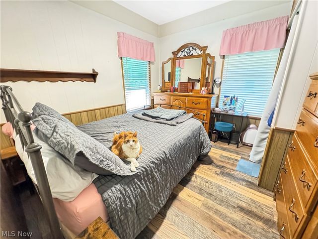 253 N Salem Warren Road, North Jackson, OH 44451