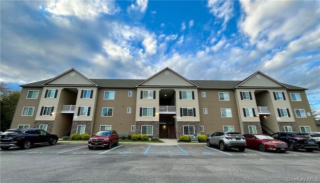 44 High Street 333, Chester, NY 10918