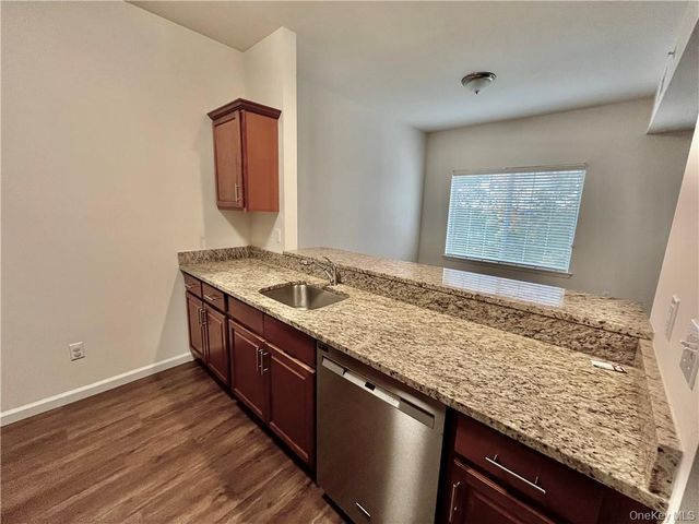 44 High Street 333, Chester, NY 10918
