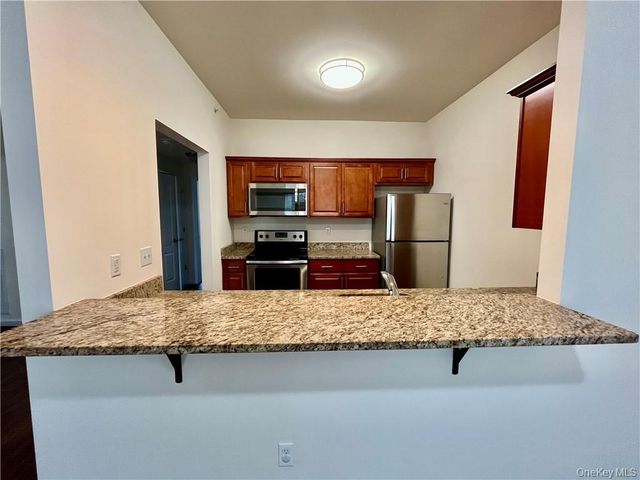 44 High Street 333, Chester, NY 10918