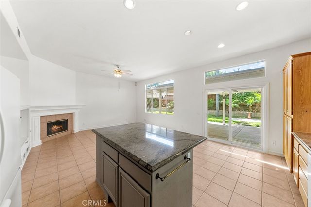 32015 Via Bonilla, Temecula, CA 92592