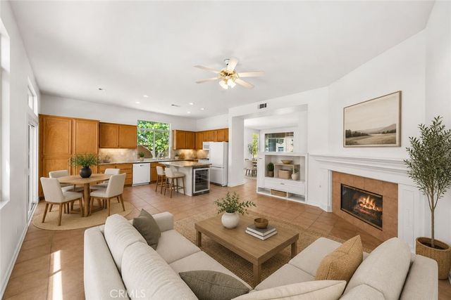 32015 Via Bonilla, Temecula, CA 92592