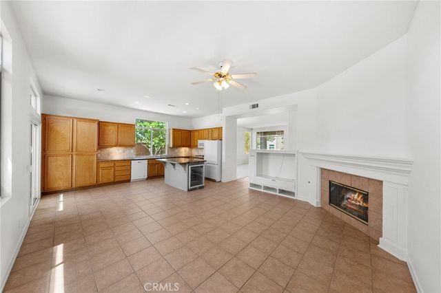 32015 Via Bonilla, Temecula, CA 92592