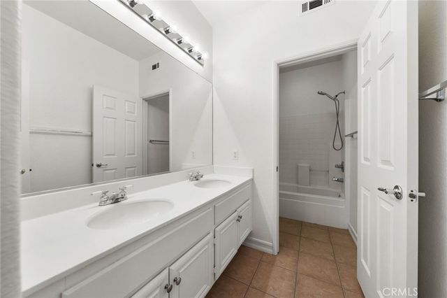 32015 Via Bonilla, Temecula, CA 92592