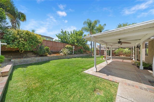 32015 Via Bonilla, Temecula, CA 92592