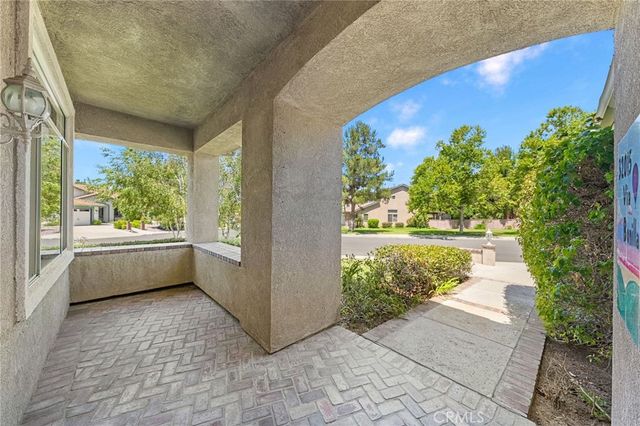 32015 Via Bonilla, Temecula, CA 92592