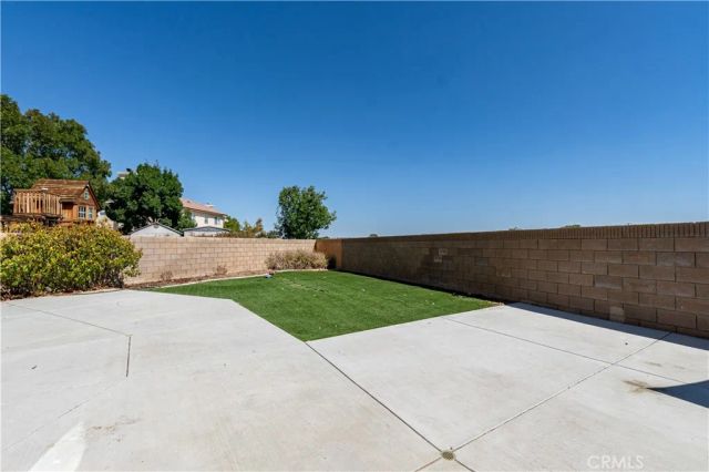 1217 W Avenue H7, Lancaster, CA 93534