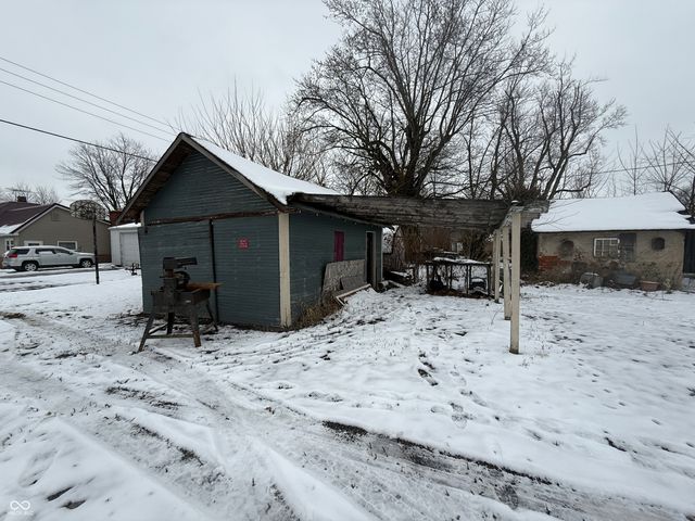 7987 Underwood Street, Coatesville, IN 46121