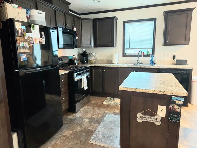 2243 Leisure Lane, Traverse City, MI 49686