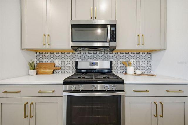 14831 TRAILS EDGE BOULEVARD, Odessa, FL 33556