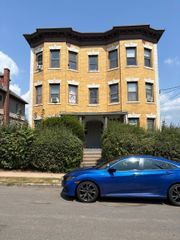174 Standish Street 3E, Hartford, CT 06114
