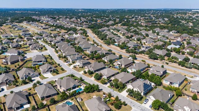 306 Swallowtail DR, Austin, TX 78737