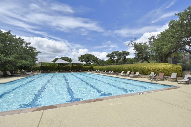 306 Swallowtail DR, Austin, TX 78737