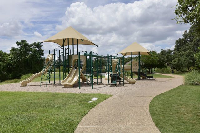 306 Swallowtail DR, Austin, TX 78737