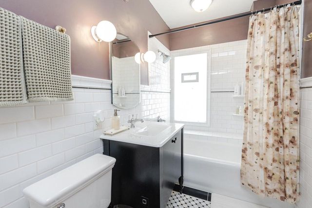 1832 N 54th STREET, Milwaukee, WI 53208