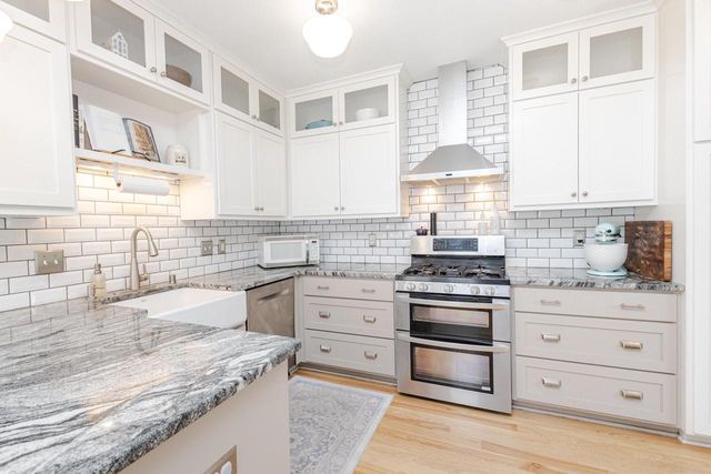1832 N 54th STREET, Milwaukee, WI 53208