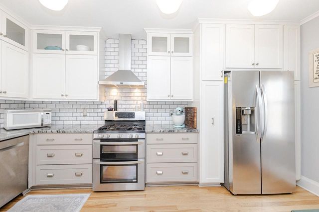 1832 N 54th STREET, Milwaukee, WI 53208