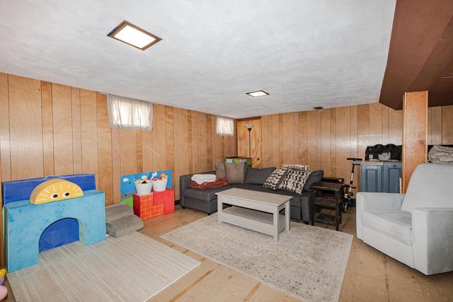 1832 N 54th STREET, Milwaukee, WI 53208