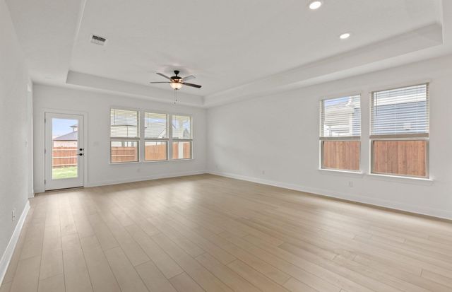 329 Singing Dove WAY, Liberty Hill, TX 78642