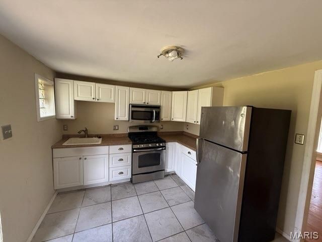 7739 W Bruno Avenue, Richmond Heights, MO 63117