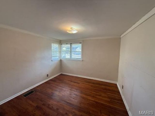 7739 W Bruno Avenue, Richmond Heights, MO 63117