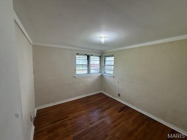 7739 W Bruno Avenue, Richmond Heights, MO 63117