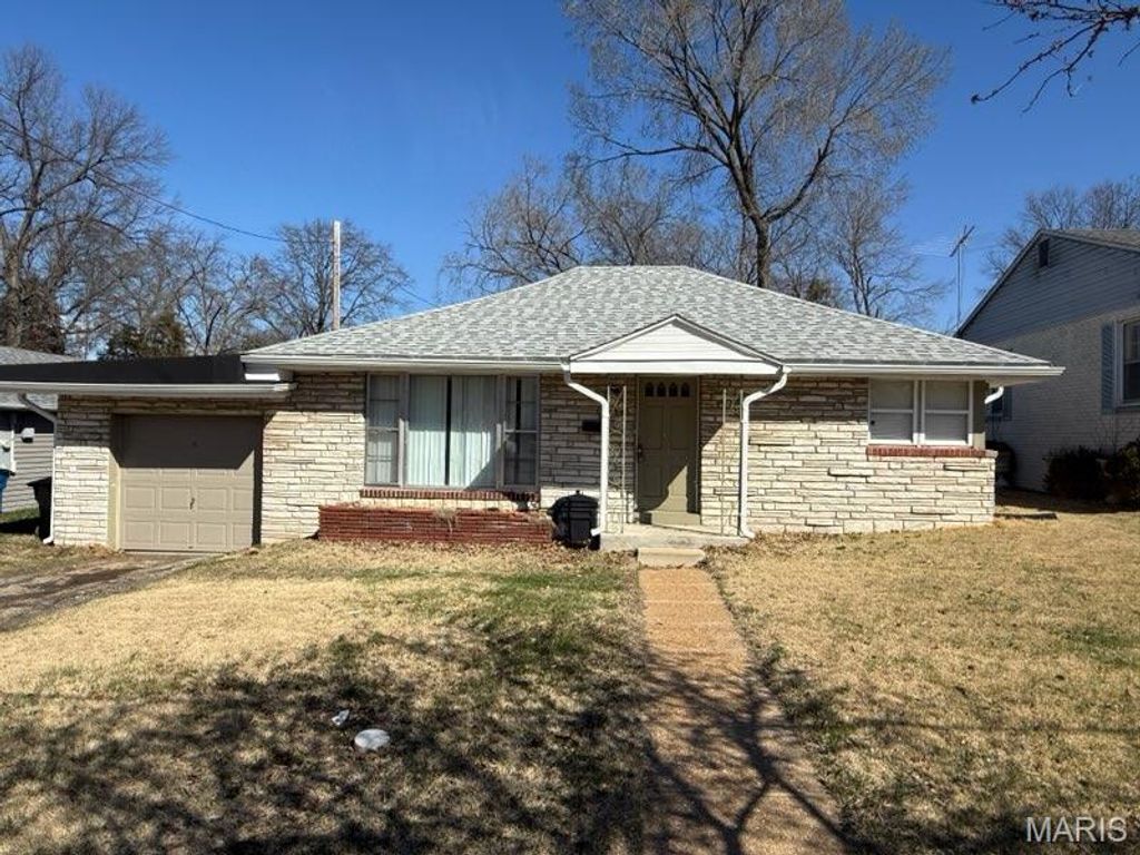 7739 W Bruno Avenue, Richmond Heights, MO 63117