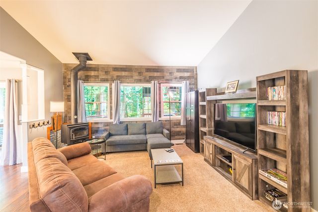 2909 E Defrang Street, Port Angeles, WA 98362