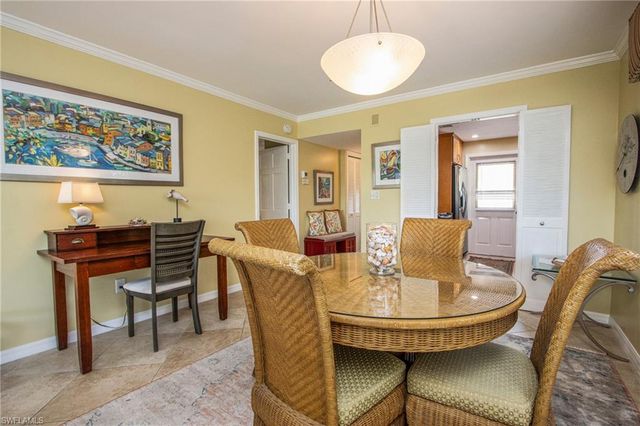 820 Ketch DR 8, Naples, FL 34103