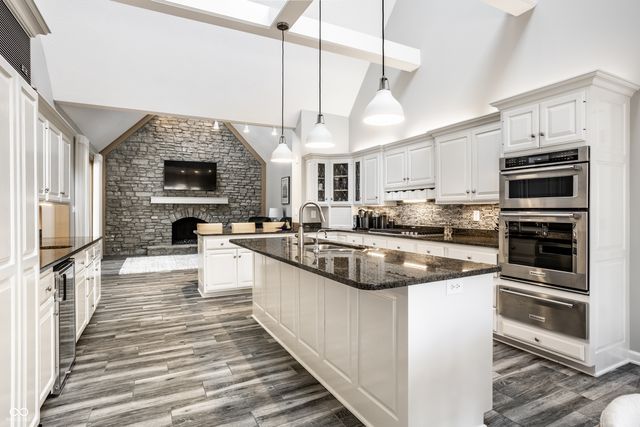 4826 Deer Ridge Drive N, Carmel, IN 46033