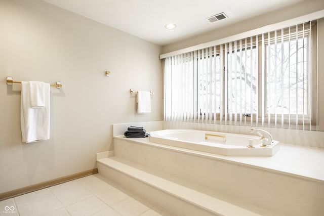 4826 Deer Ridge Drive N, Carmel, IN 46033