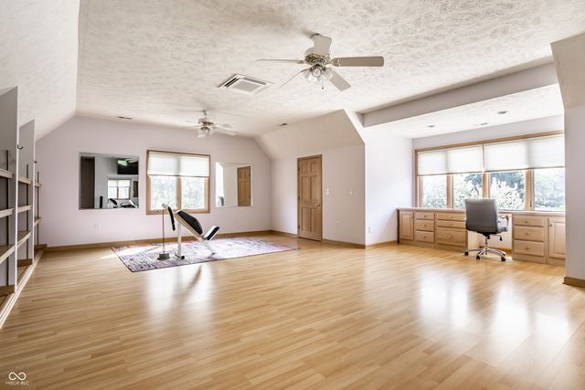 4826 Deer Ridge Drive N, Carmel, IN 46033