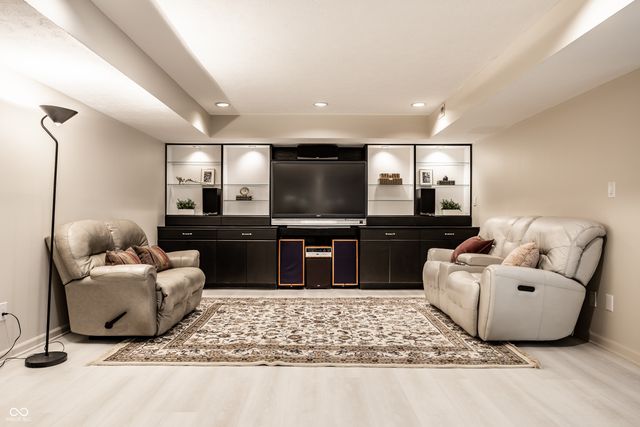 4826 Deer Ridge Drive N, Carmel, IN 46033
